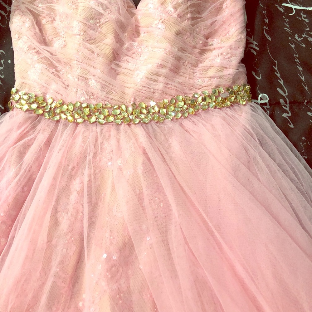 Beautiful Sherri Hill gown